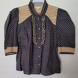 LET ME BE ANTHRO Vintage Top with Lace Accents size S